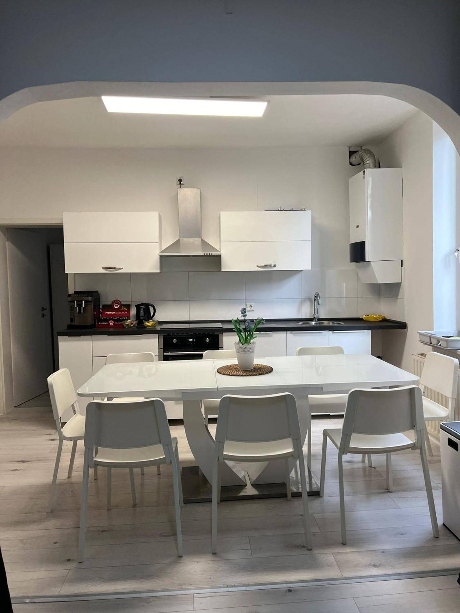 Premium Apartment Bochum Near Duesseldorf Airport Buitenkant foto
